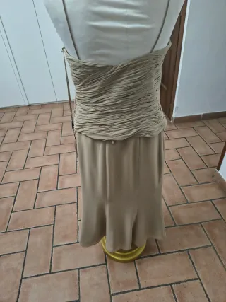 Completo elegante donna beige