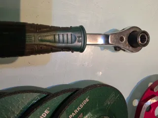 Set brocas, carraca y discos radiales parkside.