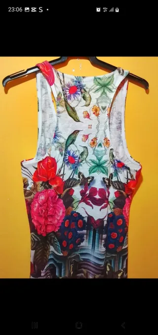 Vestido Custo Talla S Estampado Flores y Mariposas
