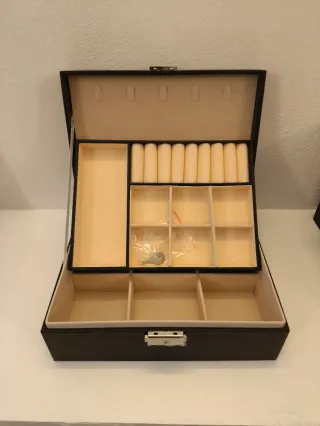 Portagioie nero e beige
