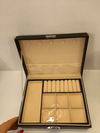 Portagioie nero e beige