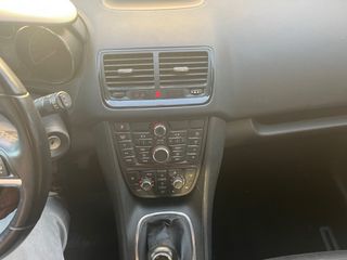 Opel Meriva 2012