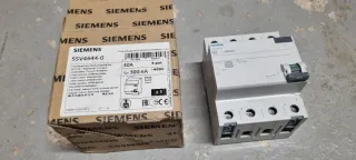 Diferencial Siemens 5SV4644-0 40A 300mA
