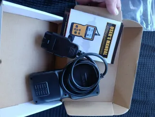 DollaTek V310 OBDII Scanner Auto Diagnostica