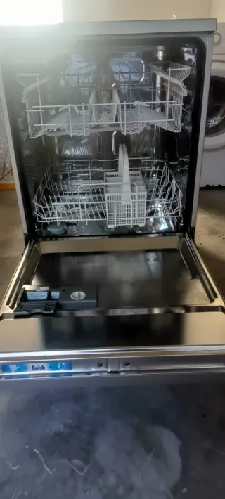 Lavavajillas Zanussi