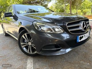Mercedes-Benz Clase E 300 hybrid multibeam-panoram