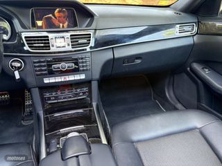 Mercedes-Benz Clase E 300 hybrid multibeam-panoram
