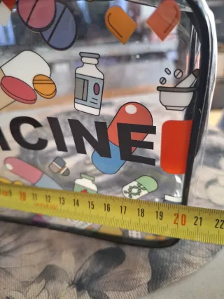 Neceser transparente estampado medicina