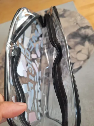 Neceser transparente estampado medicina