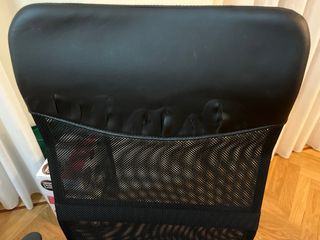Silla de oficina ergonómica negra