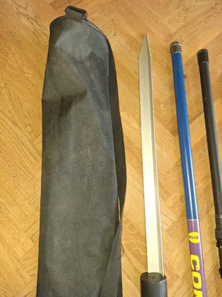 Lote cañas de pescar y bolsa