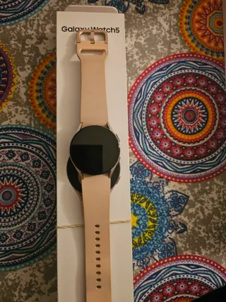 Samsung Galaxy Watch 5 - Naranja/Rosa