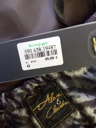 Conjunto de fiesta estampado animal