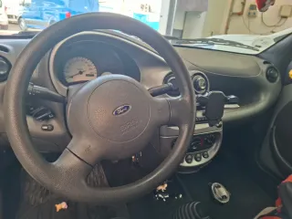 Ford Ka 2002
