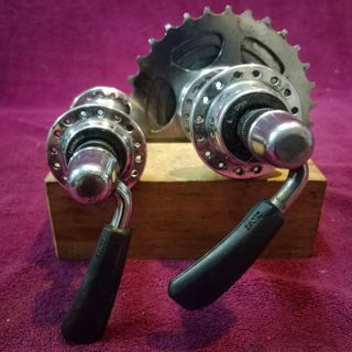 Mozzi e Cassetta posteriore Shimano XT-735 32 Fori