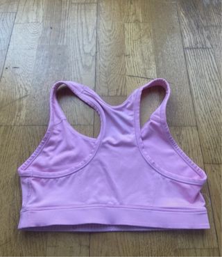 Top deportivo Puma rosa