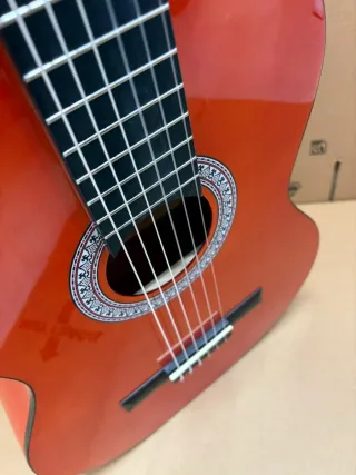 Guitarra Clásica/Flamenca Rocío Rojiza