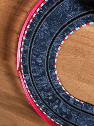 Scalextric Compact 1:43