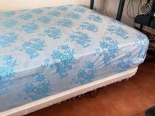 Cama de 105 colchón y somier