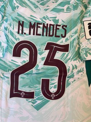Camisola Portugal Nuno Mendes 23
