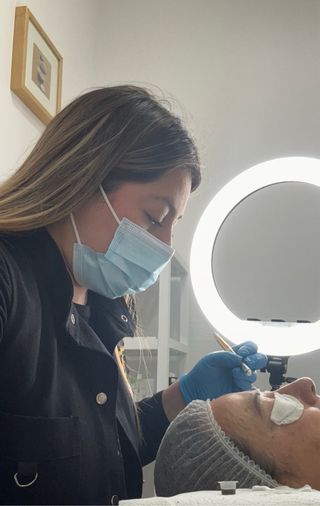 servicios de peluquería y estetica a domicilio