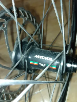 2 Ruedas de Carretera con Frenos Disco sin cassete