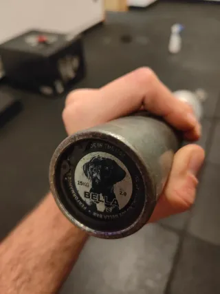 Barra Olímpica 15kg Rogue Bella Bar 2.0