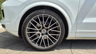 Porsche Cayenne 2020