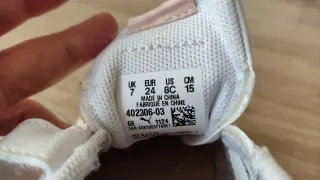 Tenis Puma Blanco Rosado T24