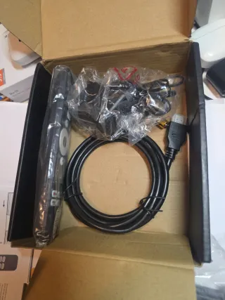Strong SRT420 TV Box Android 4K