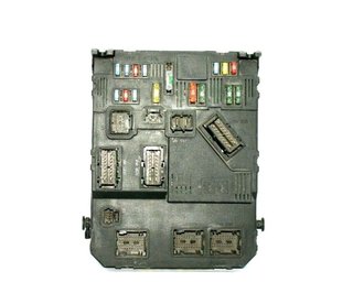 Caja de Fusibles PEUGEOT 206 /CITROEN PICASSO S118085220E 9653667680