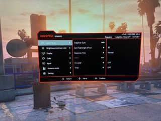 Monitor curvo 27" Koorui