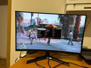 Monitor curvo 27" Koorui