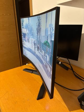 Monitor curvo 27" Koorui