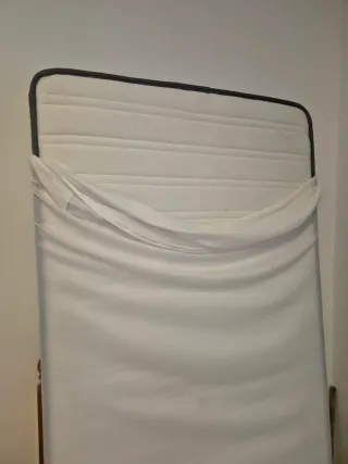 3 Somiers 90cm + Colchones de regalo