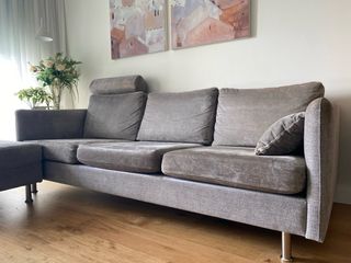 Sofá 3 plazas + banqueta chaise longue gris