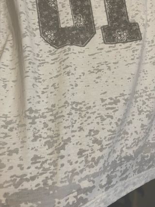 Camiseta Be Awesome 01 Blanca y Gris