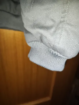 Bomber gris acolchada mujer