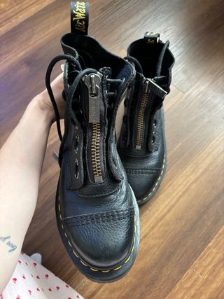 Botas Dr. Martens con cremallera