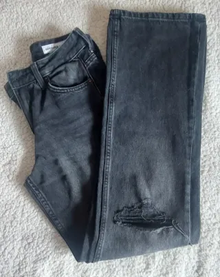 Pantalón Bershka Talla 32