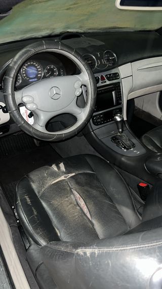 Mercedes-Benz  CLK 2004