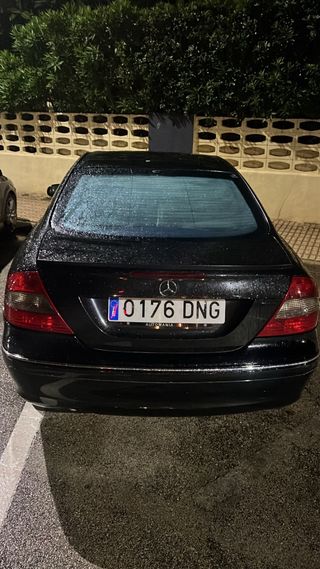 Mercedes-Benz  CLK 2004