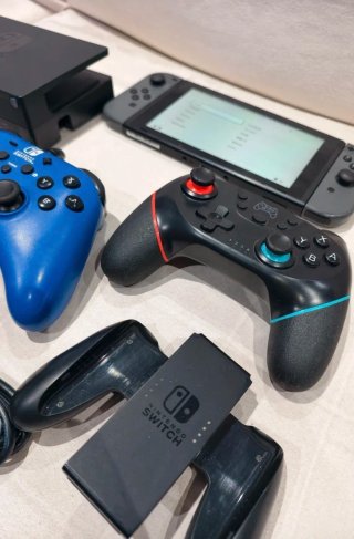 Nintendo Switch Grigio - Seriale Basso