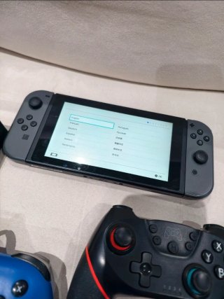 Nintendo Switch Grigio - Seriale Basso