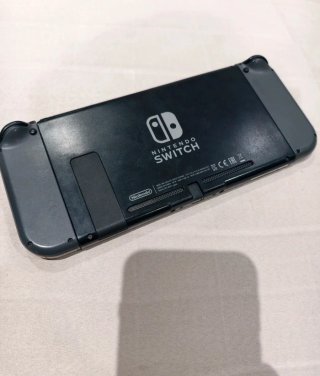 Nintendo Switch Grigio - Seriale Basso