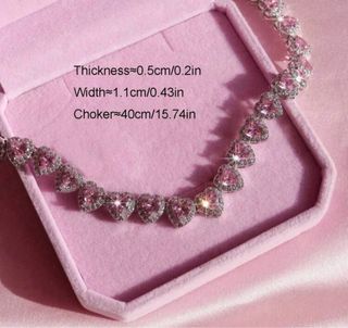 Collar Corazones de Diamantes Brillantes Rosa