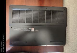 Portátil Lenovo Legion Pro 5 16IRX8 para repuesto