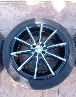 Llantas Momo 17 Grupo PSA Ford