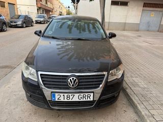 Volkswagen Passat 2010