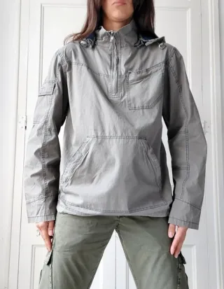 Chaqueta Jack & Jones Gris con Capucha